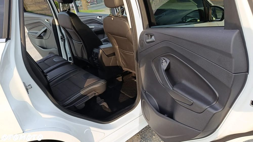 Ford Kuga - 5
