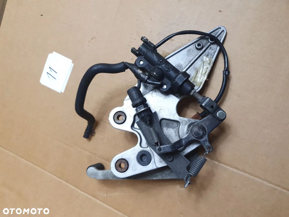 YAMAHA FZ6 FAZER S1 SET KIEROWCY PRAWY DŹWIGNIA HAMULCA - 6