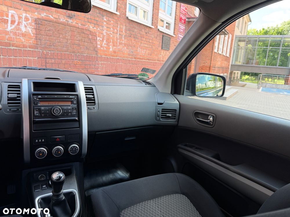 Nissan X-Trail 2.0 dCi XE - 21