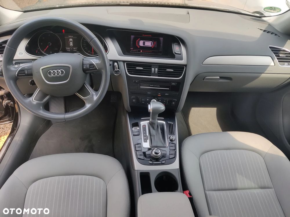 Audi A4 Avant - 22