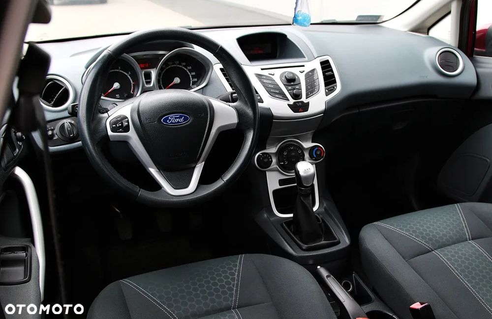 Ford Fiesta 1.25 Titanium - 14