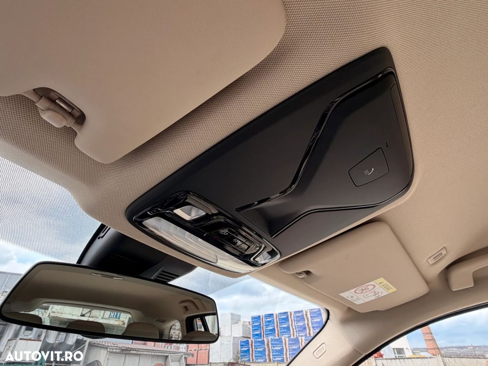 BMW Seria 3 330e xDrive AT PHEV - 26