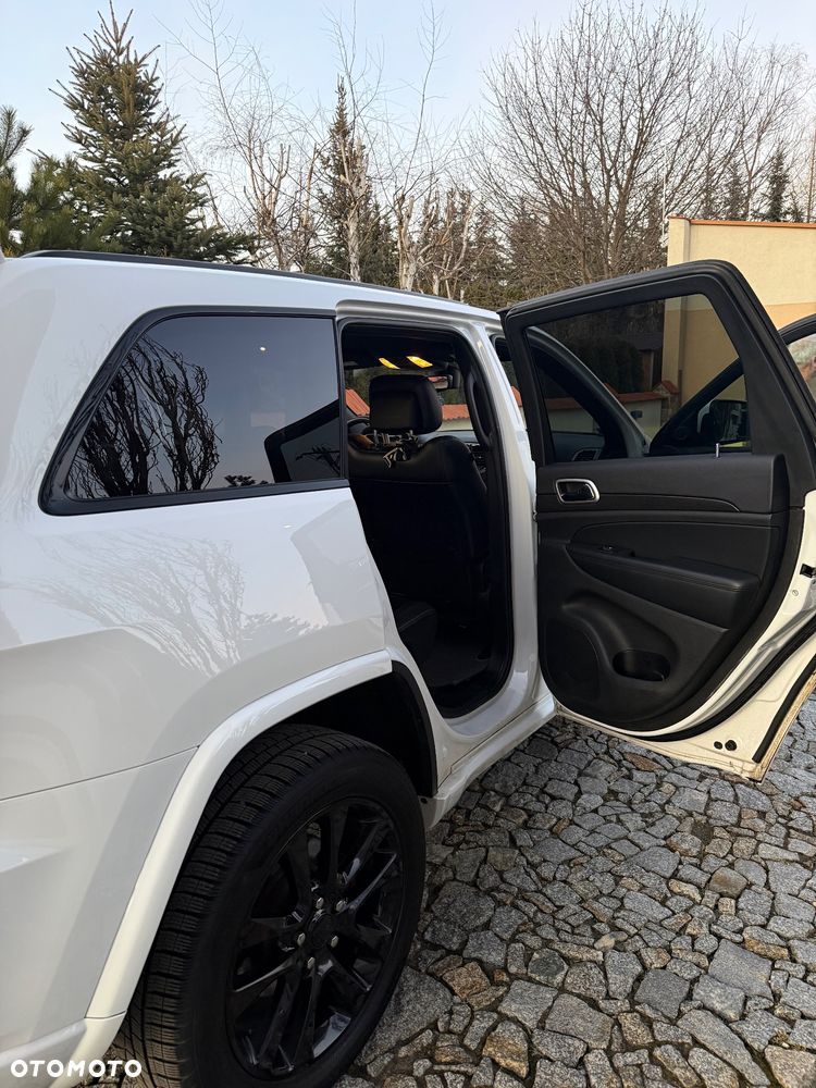 Jeep Grand Cherokee - 5