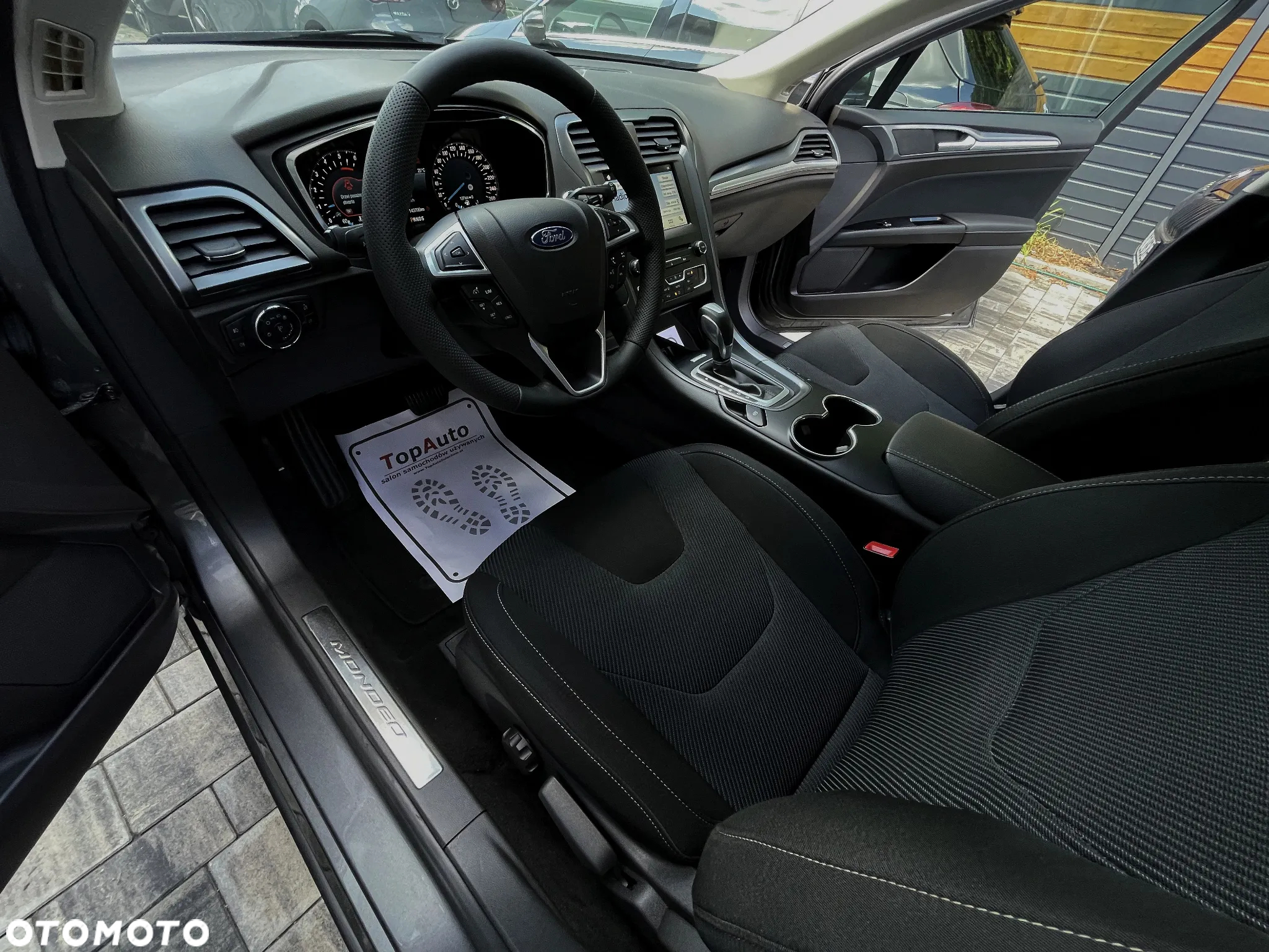 Ford Mondeo 2.0 TDCi Titanium PowerShift - 19