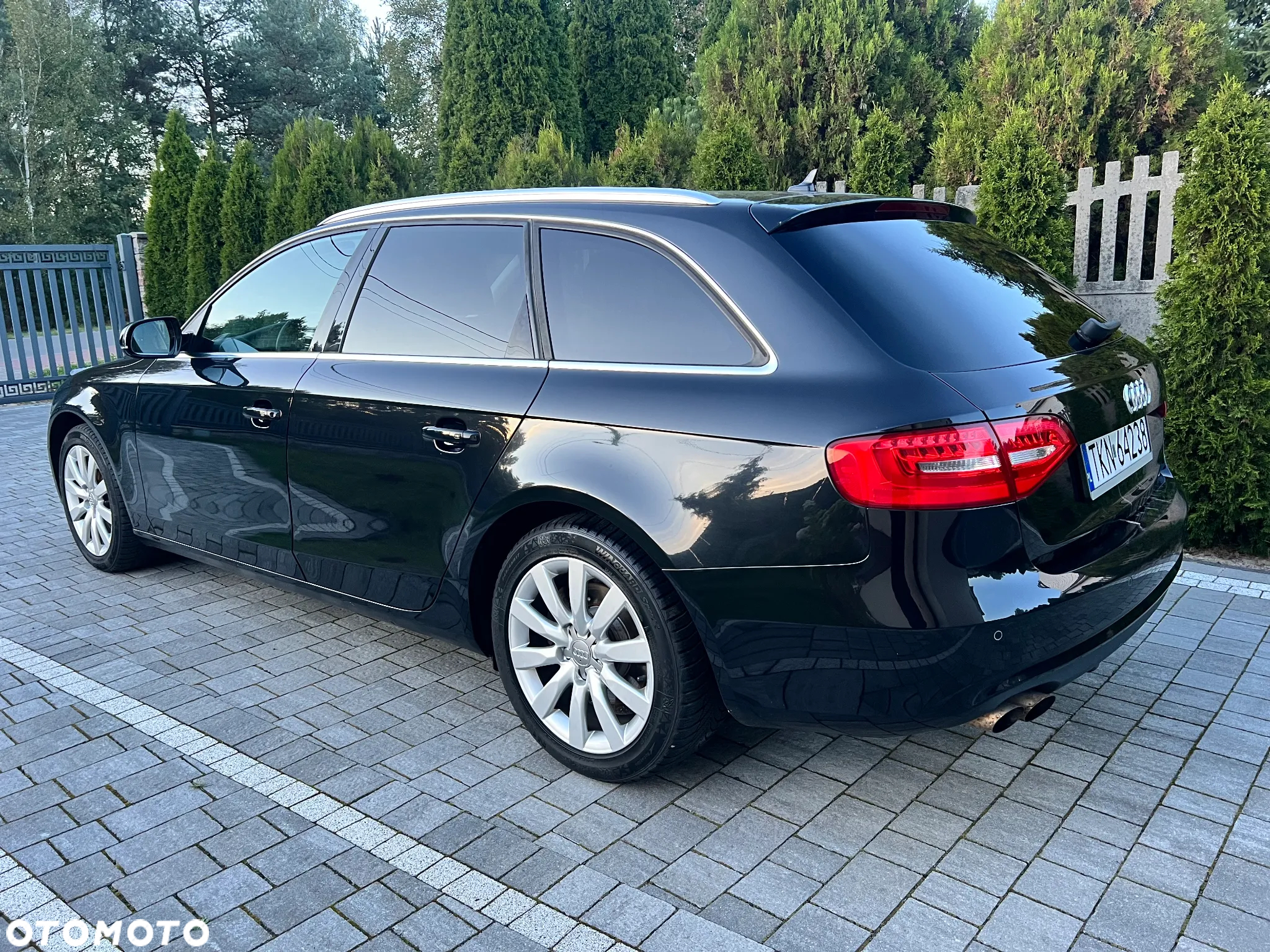 Audi A4 Avant - 6