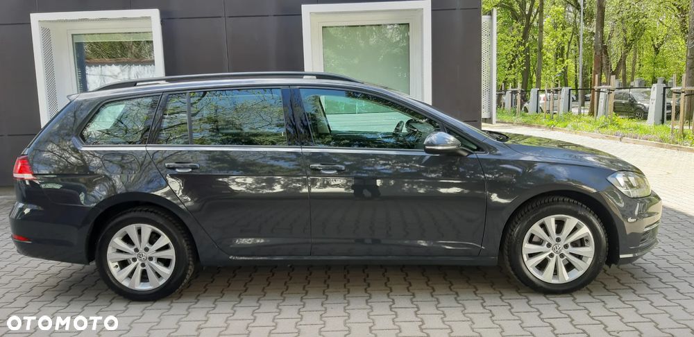 Volkswagen Golf - 3