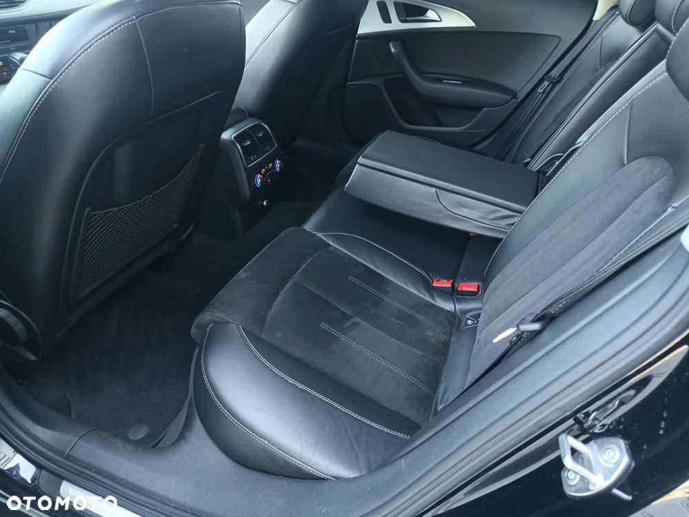 Audi A6 Avant 2.0 TDI Ultra S tronic - 13