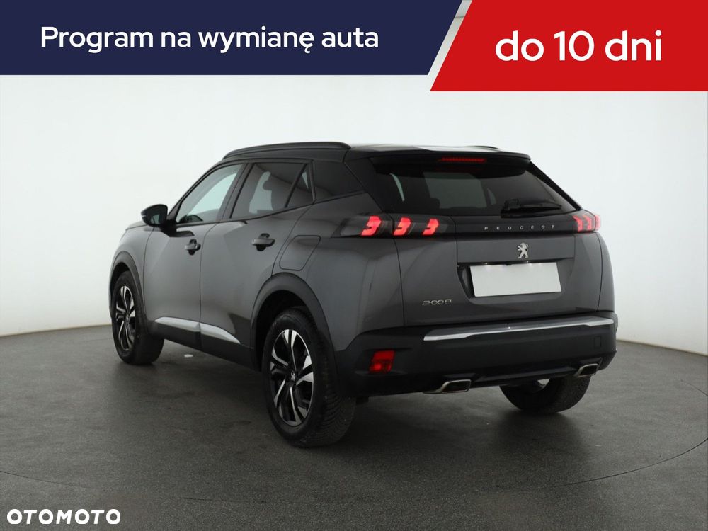 Peugeot 2008 - 6