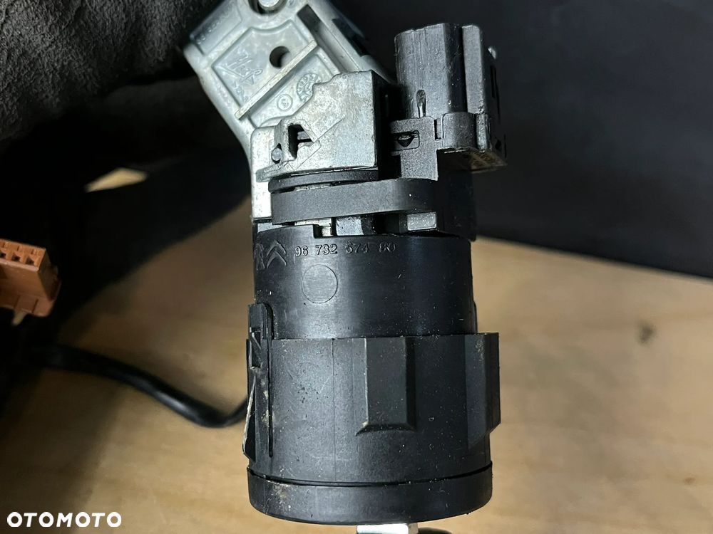 EXPERT III Jumpy III Vivaro IV Stacyjka kluczyk komplet 9663123380 9673257480 - 3