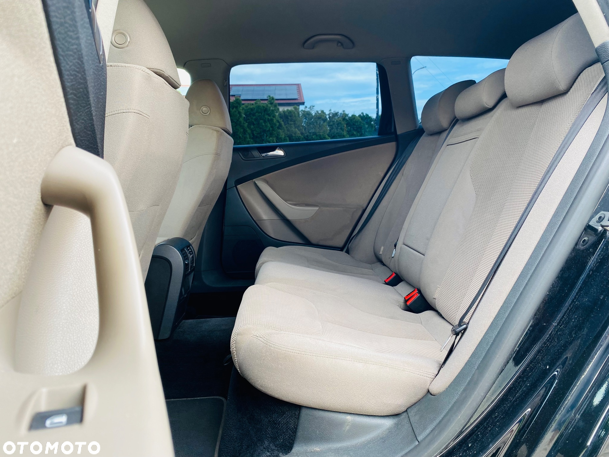 Volkswagen Passat - 19
