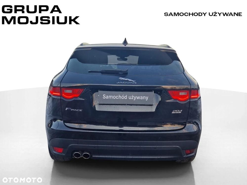 Jaguar F-Pace - 6