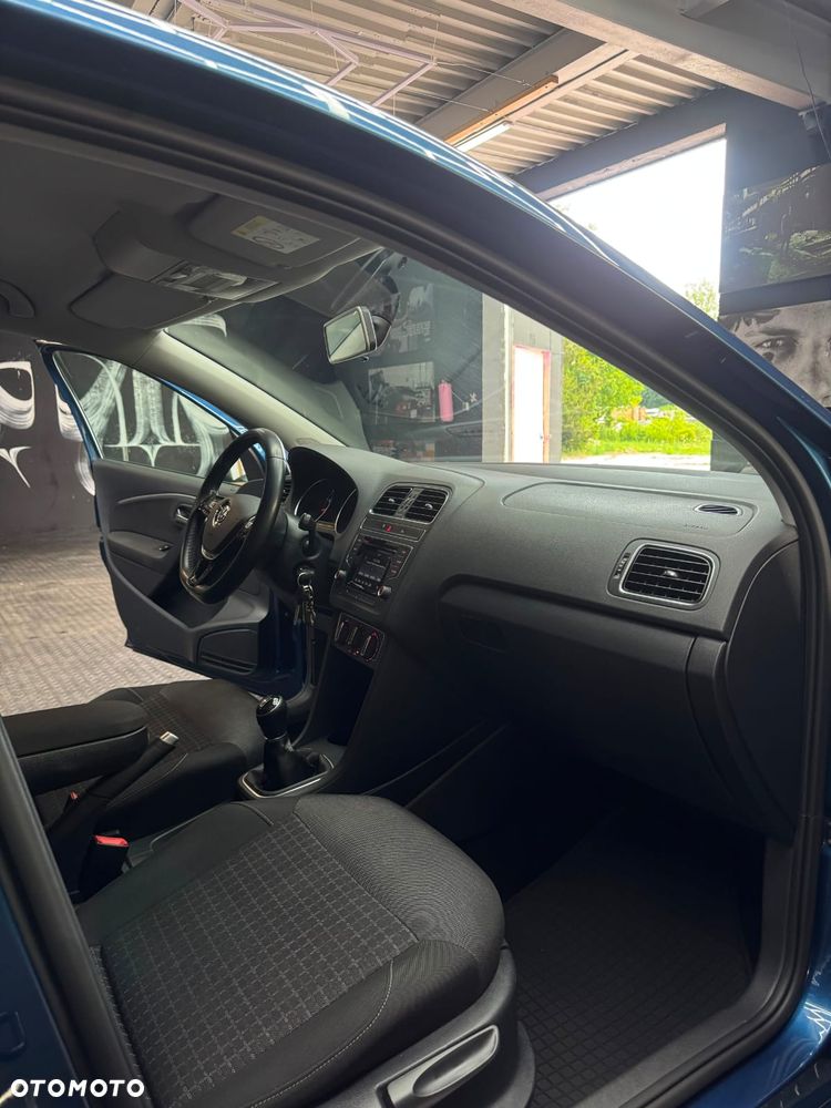 Volkswagen Polo - 18