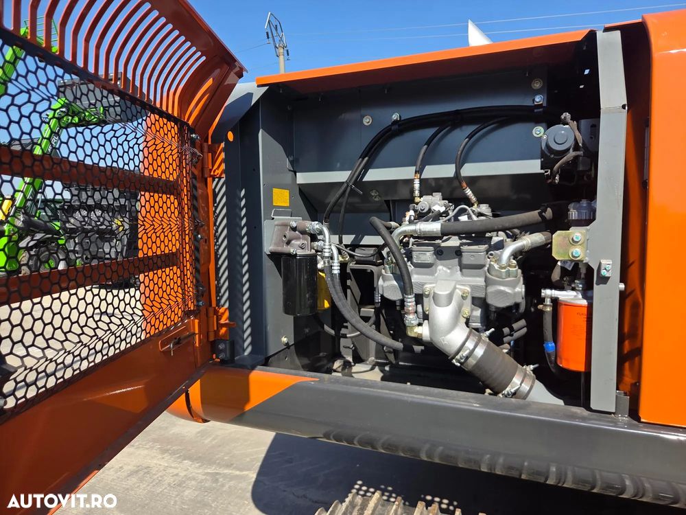Hitachi ZX220, 22tone, 2026, 7ore, cupa 1,3mc, adancime sapare 7m, latime 2,99m, inst picon pe brate, Aer cond, computer in lb romana, produs in JAPONIA, posibilitate leasing 5 ani, garanti 1 an-PROMOTIE 109.900 EUR+Tva - 18