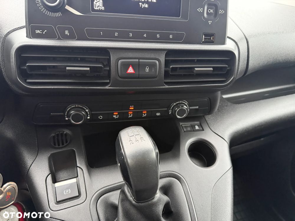 Opel COMBO XL Maxi 2020r L2 1.5 Diesel - 16