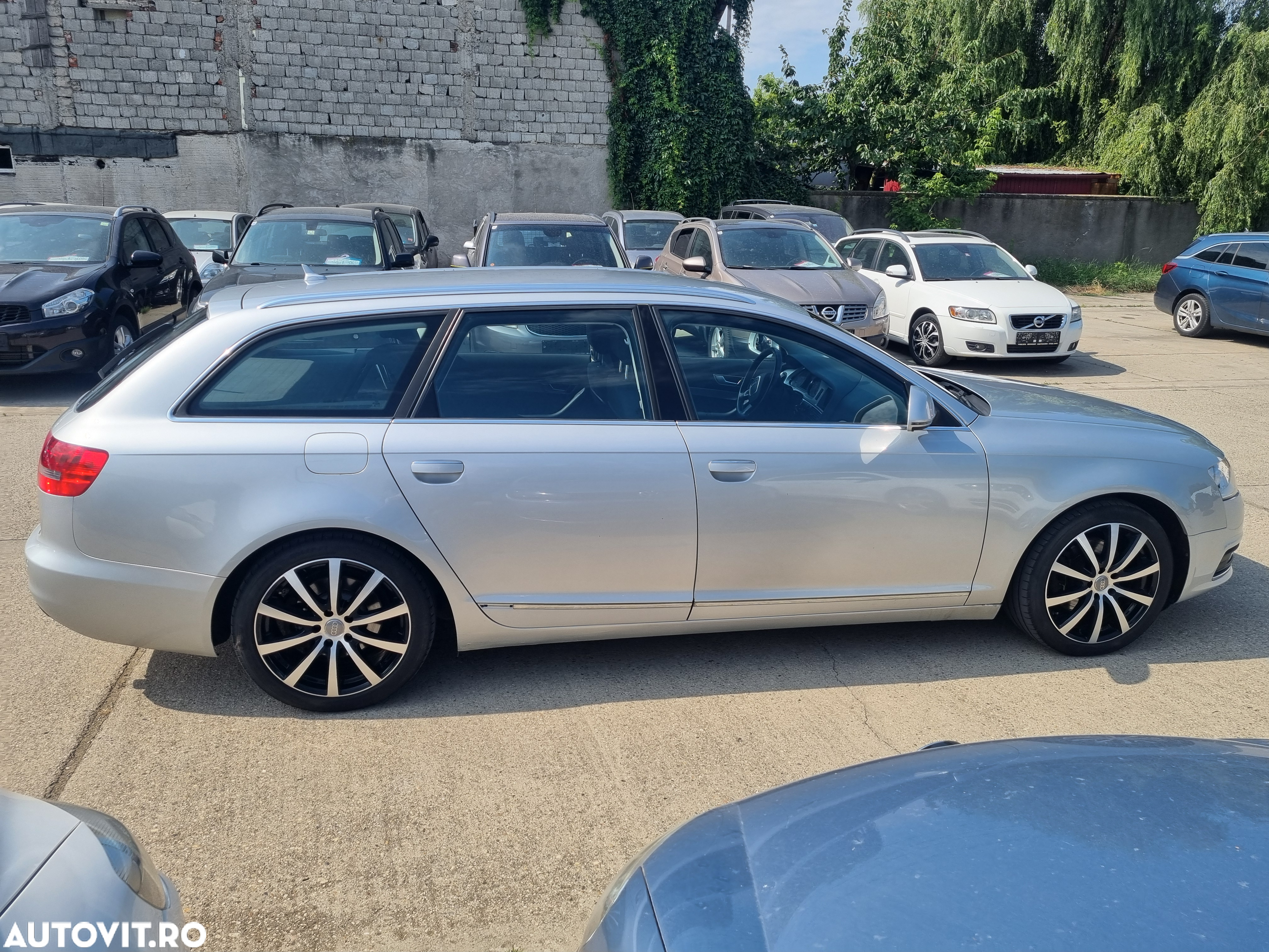 Audi A6 2.0 TDI DPF Avant - 11