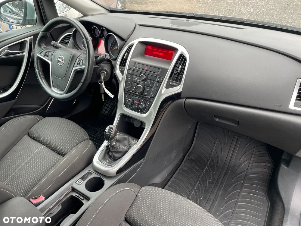 Opel Astra 1.7 CDTI - 19
