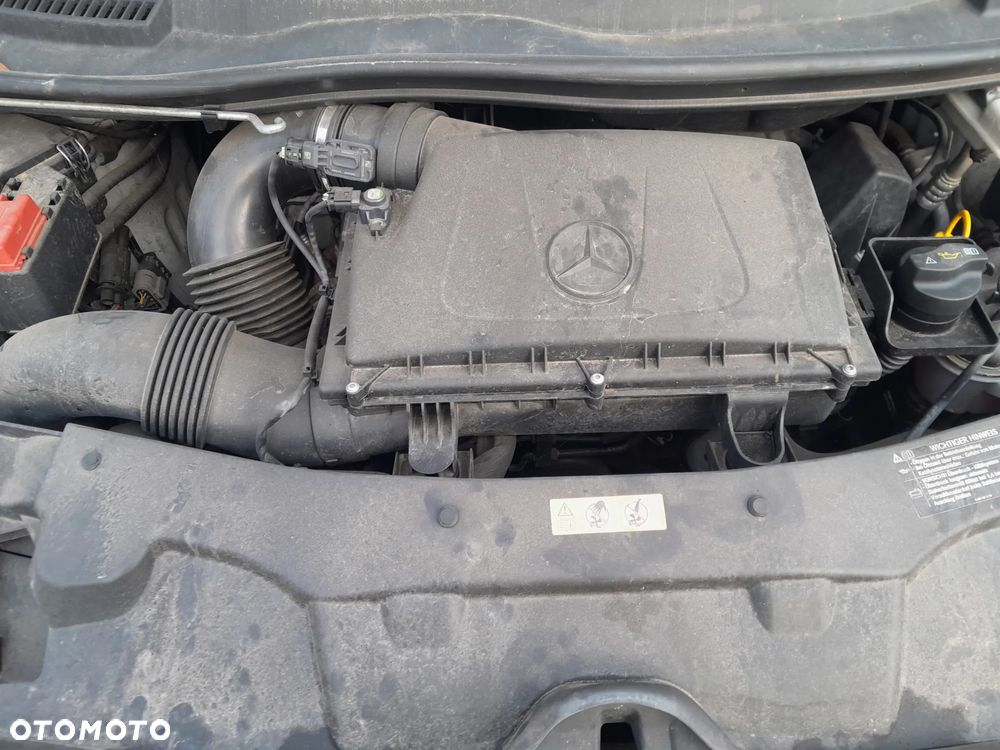 Mercedes-Benz VITO - 18