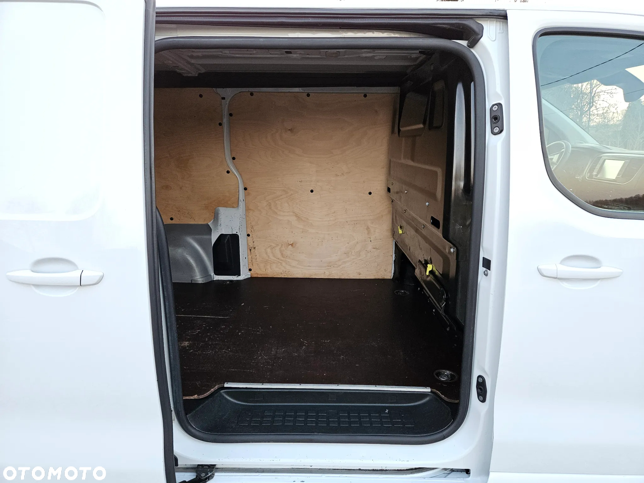 Opel VIVARO L2H1 - 28