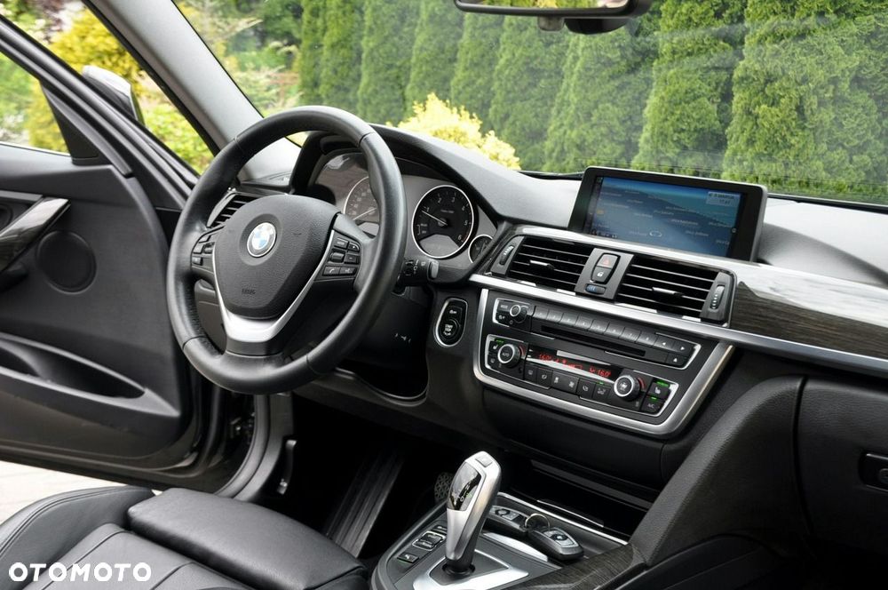 BMW Seria 3 - 25