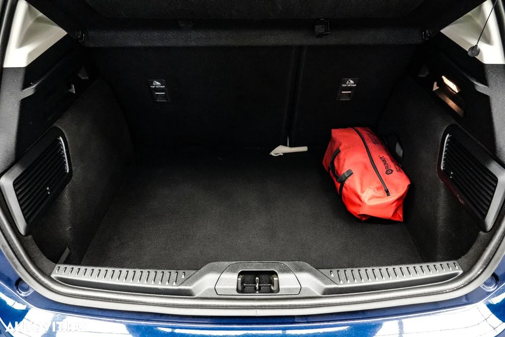 Ford Focus 1.0 EcoBoost Titanium Business - 24