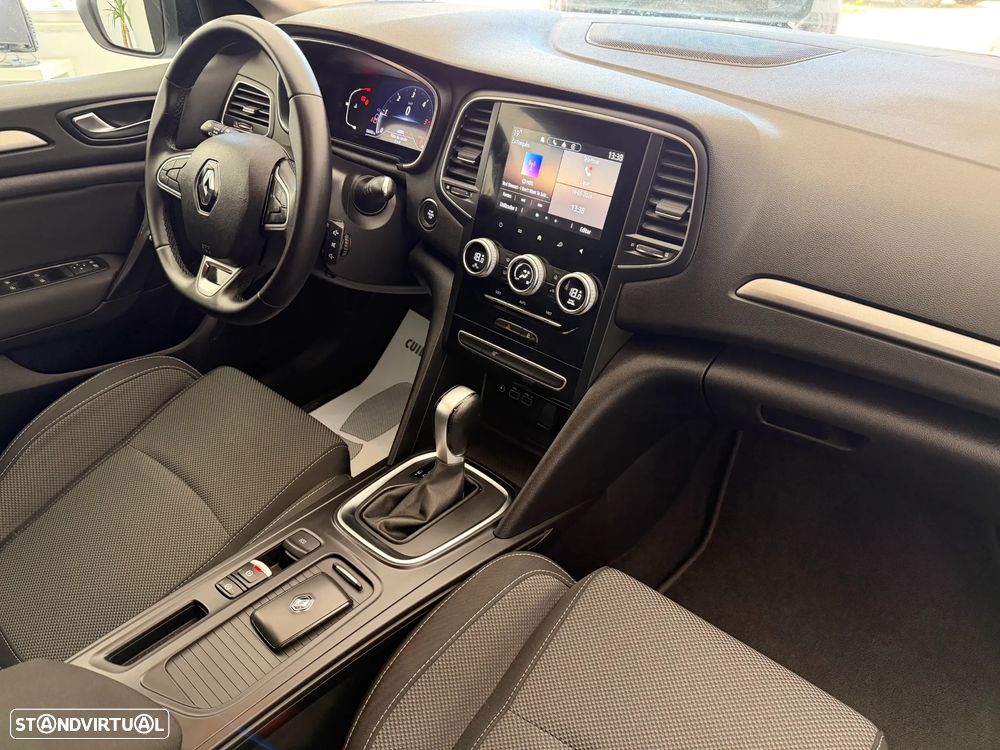 Renault Mégane Sport Tourer 1.5 Blue dCi Equilibre EDC - 21