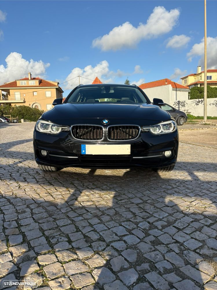 BMW 320 d Line Sport - 14