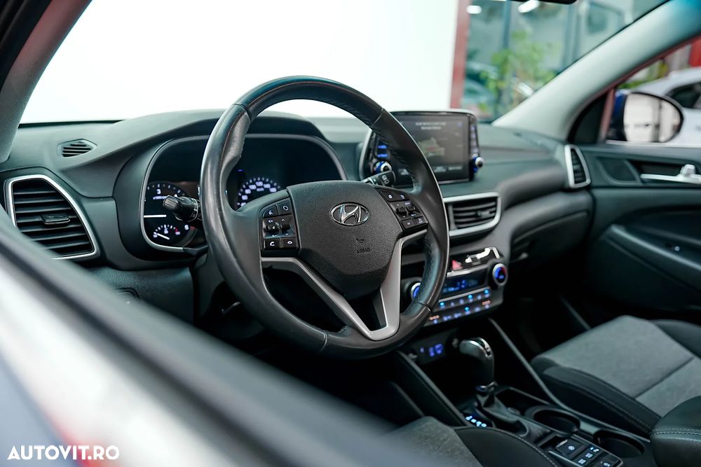 Hyundai Tucson 1.6 CRDi 48V-Hybrid 2WD DCT Select - 12