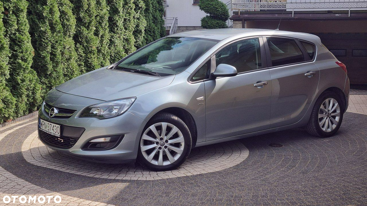 Opel Astra - 2