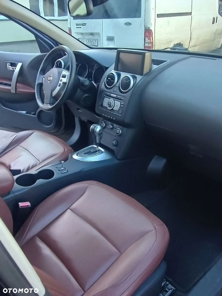 Nissan Qashqai 2.0 CVT lounge - 10