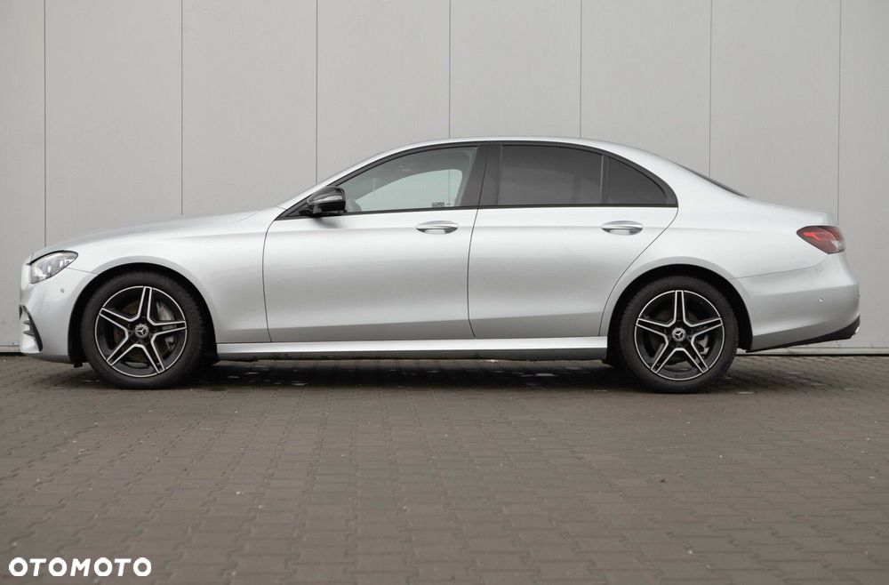 Mercedes-Benz Klasa E - 12