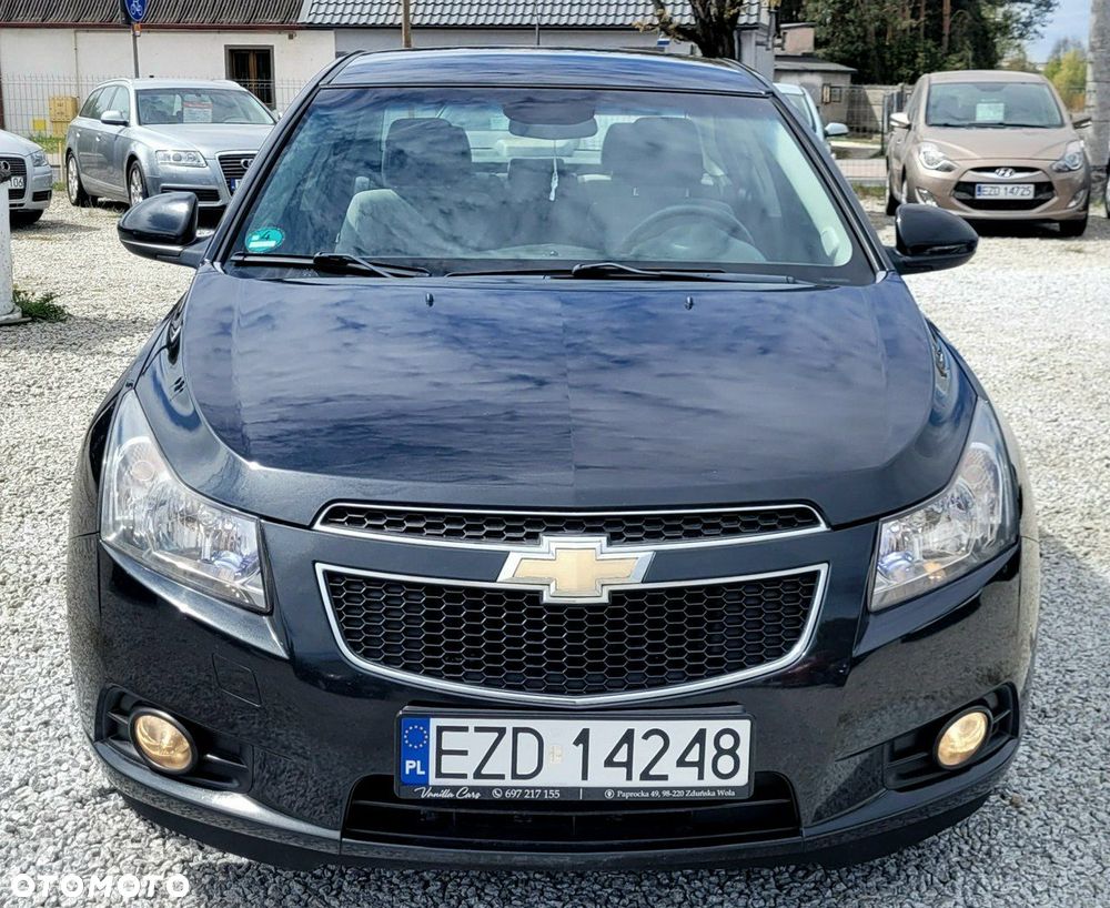 Chevrolet Cruze - 34