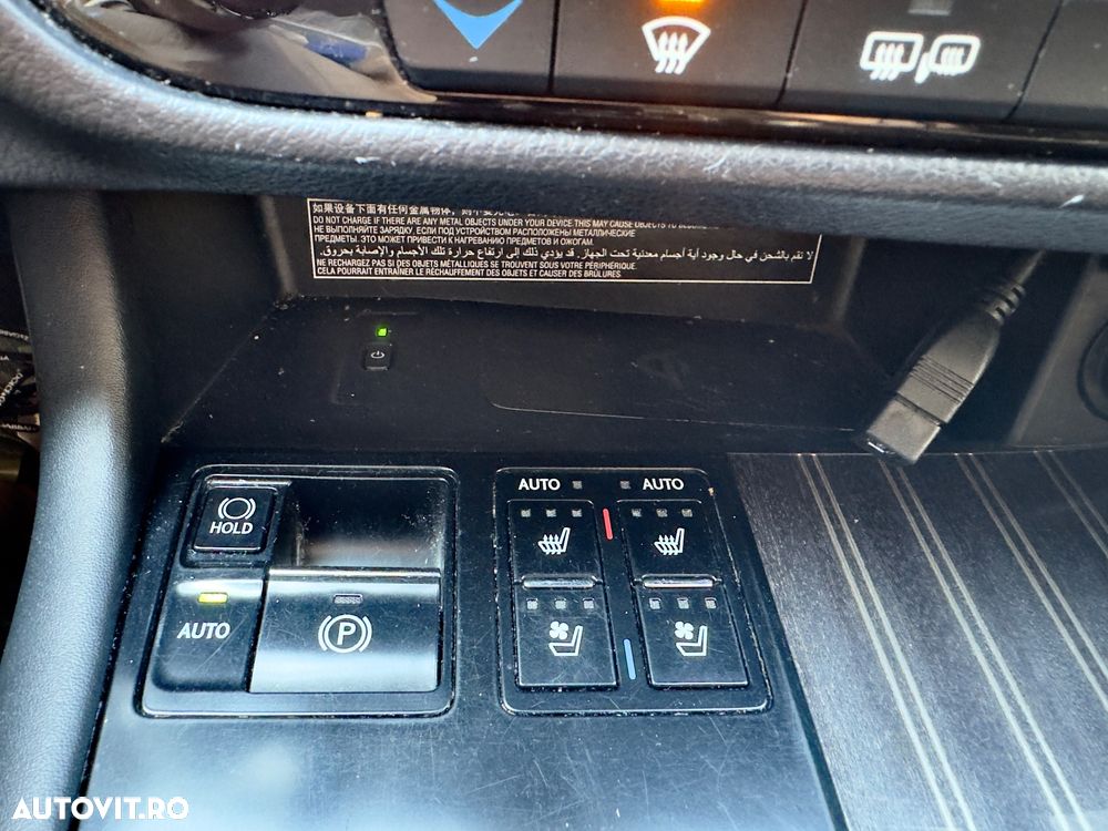 Lexus Seria RX 450h (hybrid) Luxury Line - 16