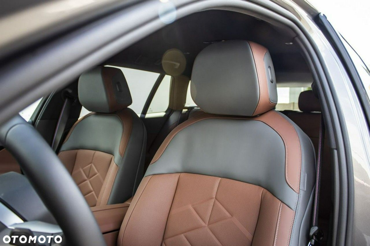 BMW Seria 5 - 16