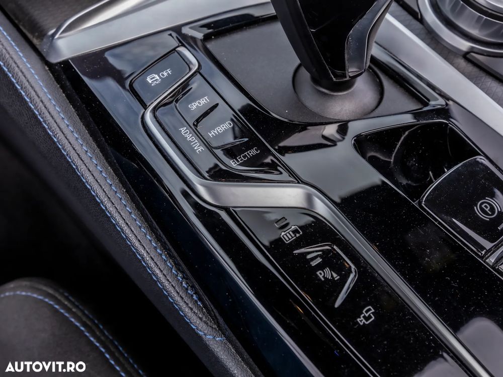 BMW Seria 5 545e xDrive Aut. M Sport Edition - 38