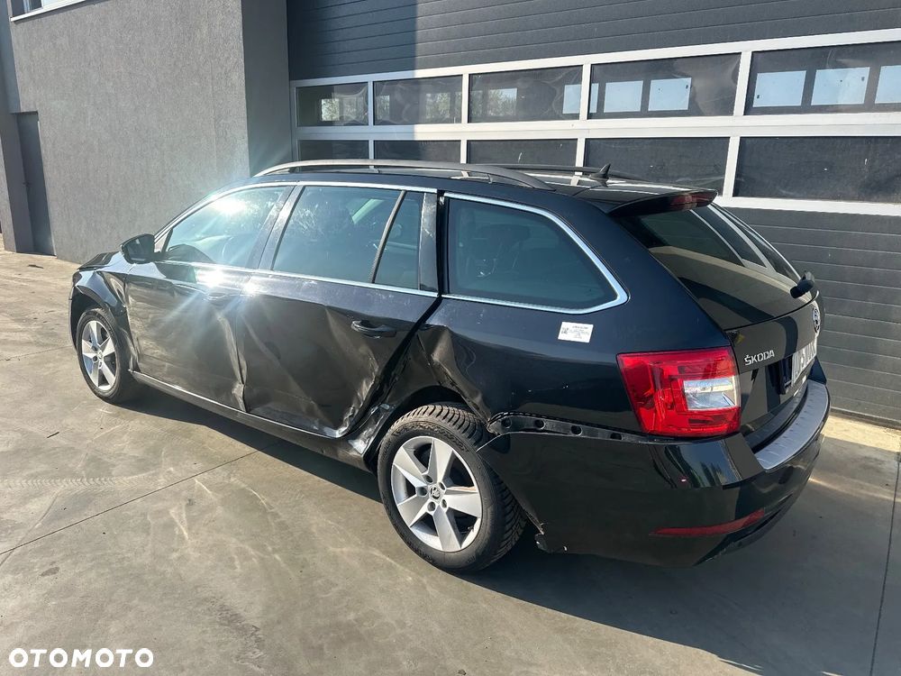 Skoda Octavia 2.0 TDI Style - 16