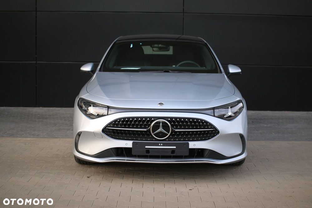 Mercedes-Benz CLA - 3