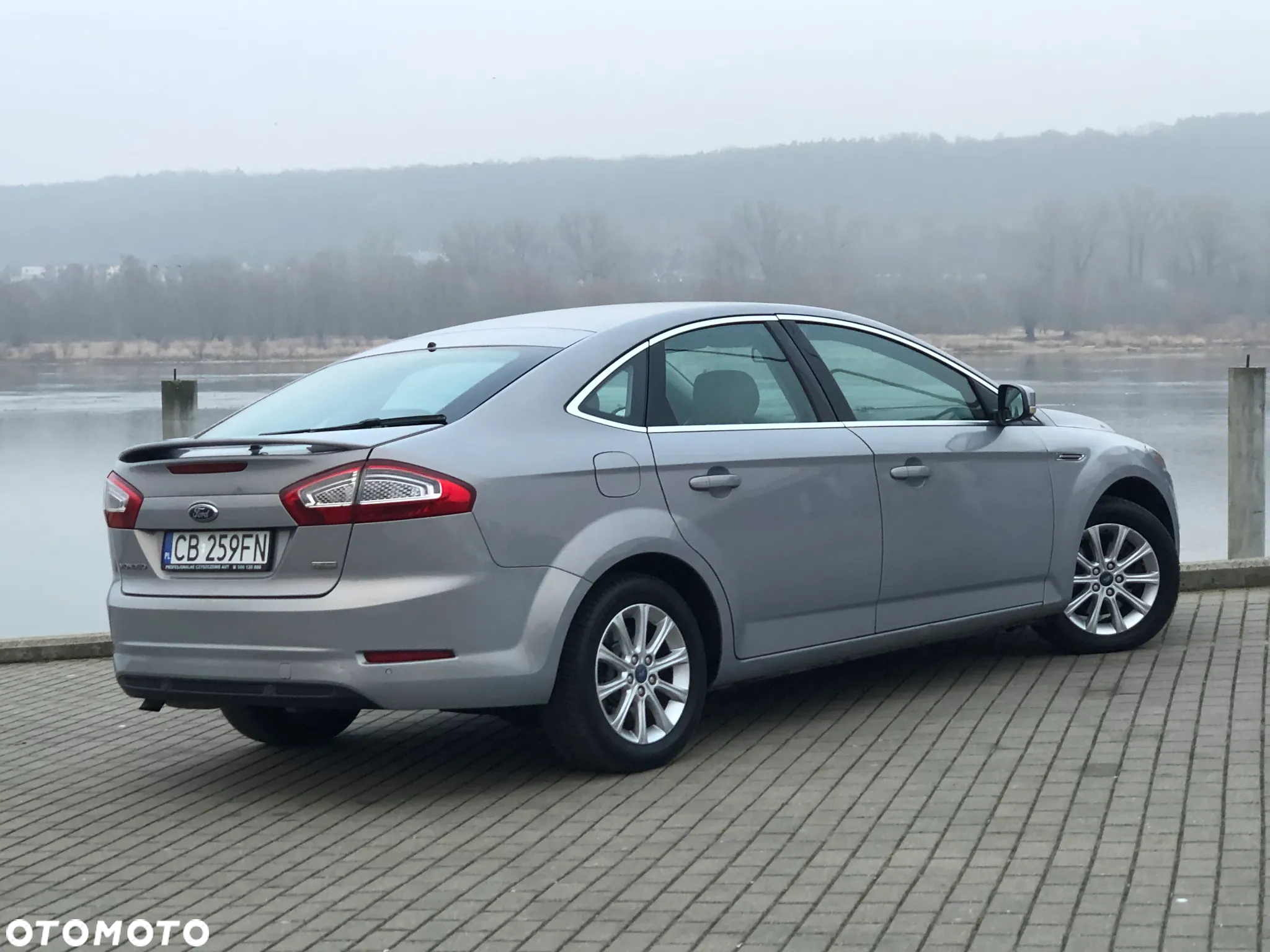 Ford Mondeo - 24