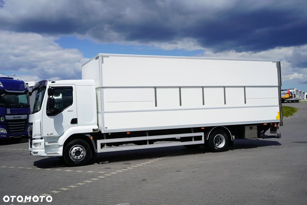 DAF / LF / 260 / EURO 6 / ACC / IZOTERMA + WINDA / 18 PALET / ŁAD. 7 700 KG - 3