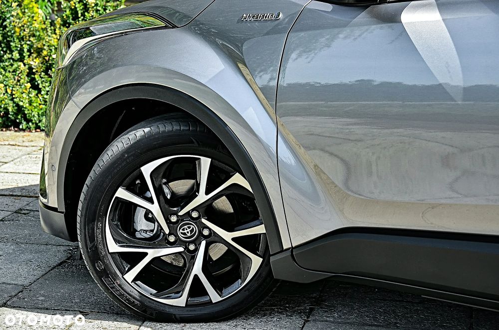 Toyota C-HR Business-Edition - 19