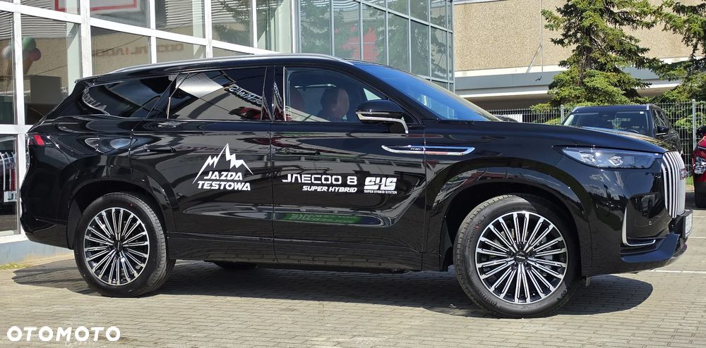 Jaecoo 8 - 17