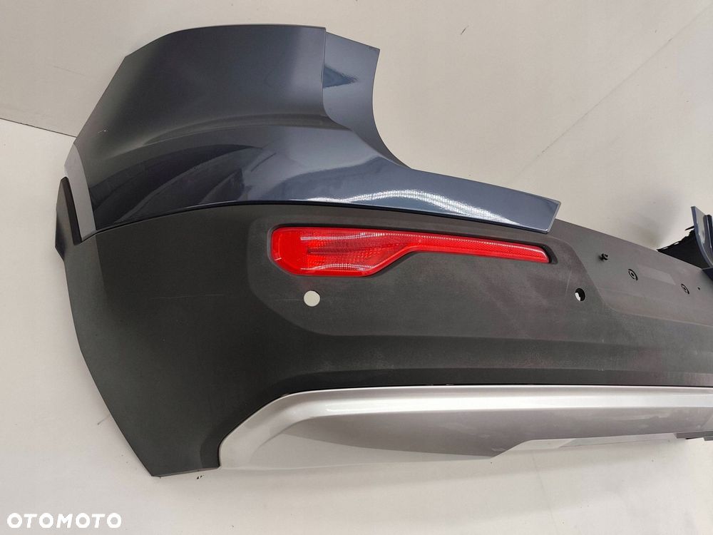 VOLVO XC40 TYLNY ZDERZAK 723 - 2
