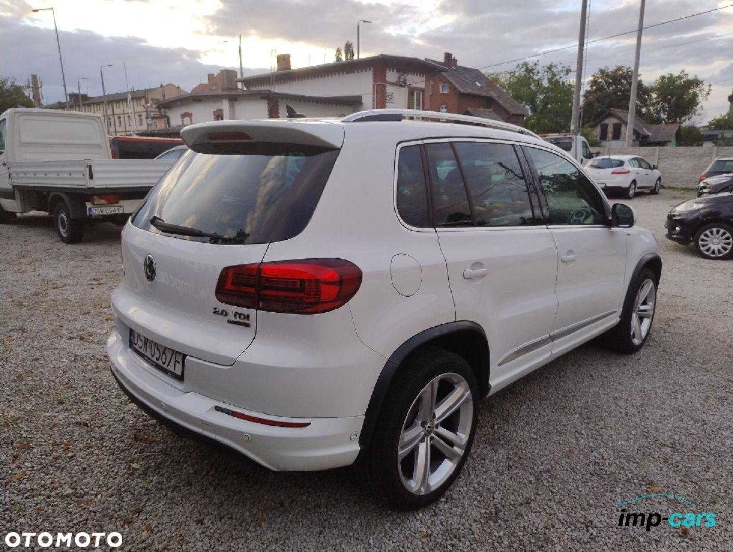 Volkswagen Tiguan - 18