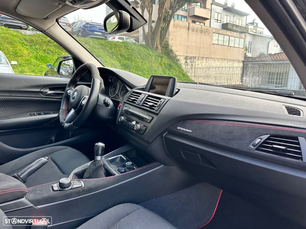 BMW 116 d Pack M - 46