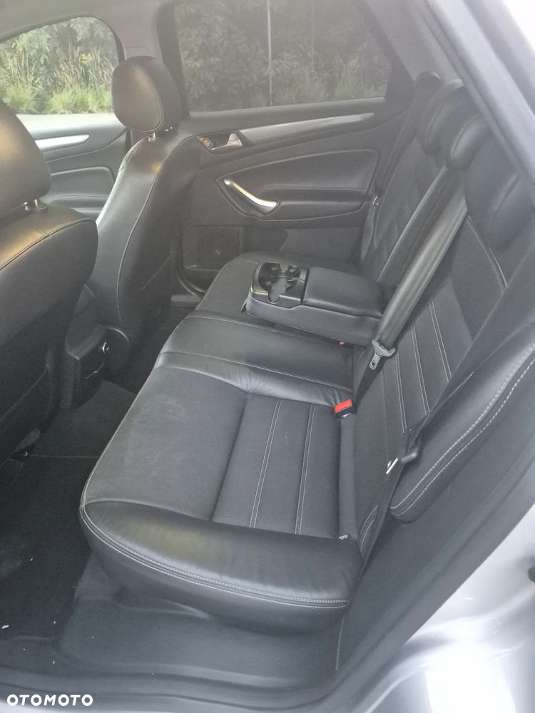 Ford Mondeo 2.0 TDCi Titanium X - 23