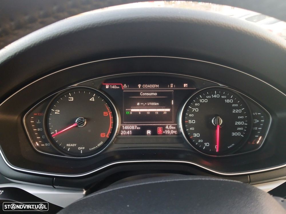 Audi A4 Avant 2.0 TDI S tronic - 27