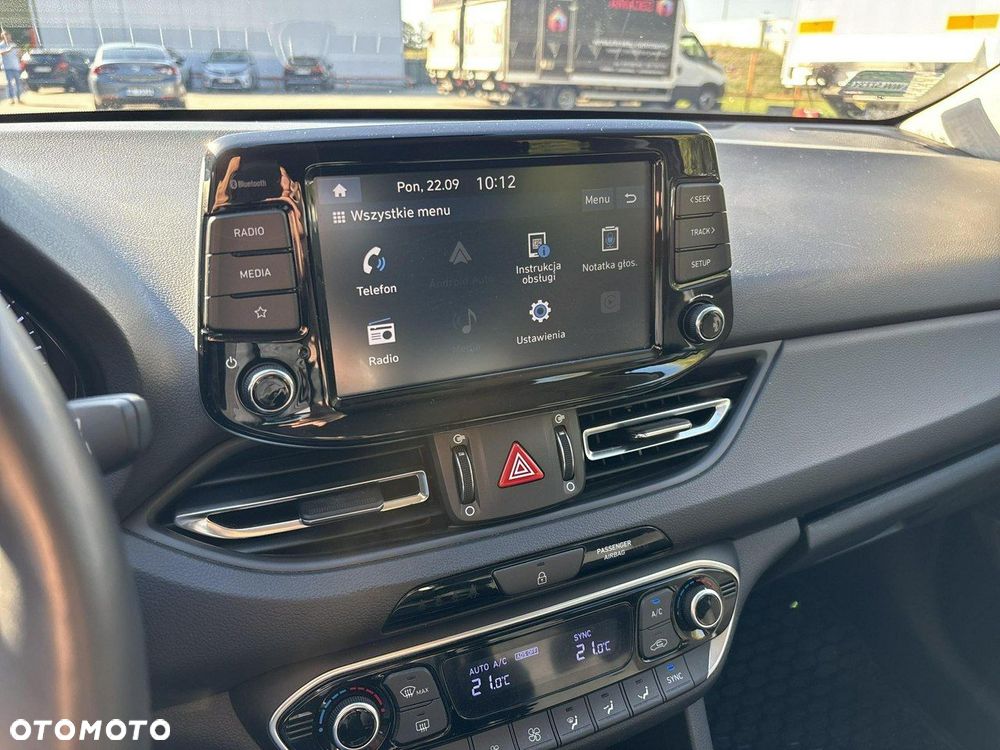 Hyundai i30 1.5 DPI Comfort - 22