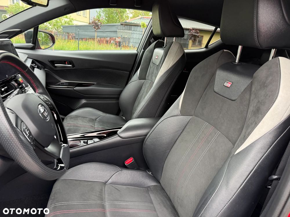 Toyota C-HR 2.0 GR Sport - 33