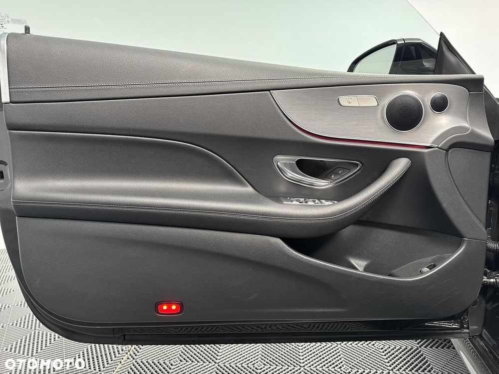 Mercedes-Benz Klasa E 300 d 4Matic 9G-TRONIC Night Edition - 10