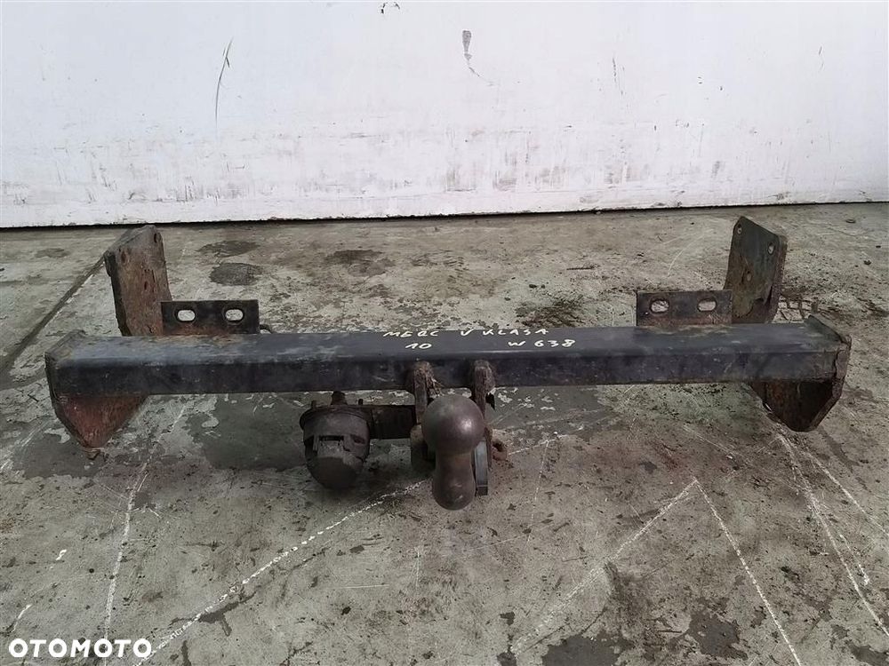 Hak holowniczy Mercedes Vito W638 1996-2003 - 2