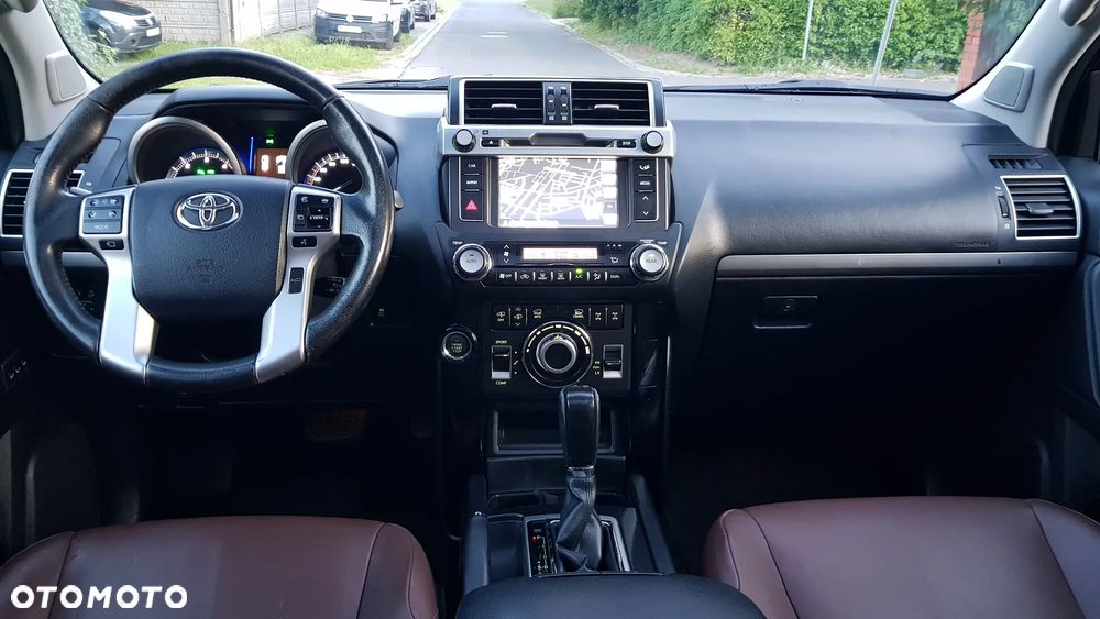 Toyota Land Cruiser 2.8 D-4D Automatik Executive - 16